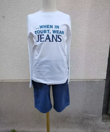 Camiseta niño con letras