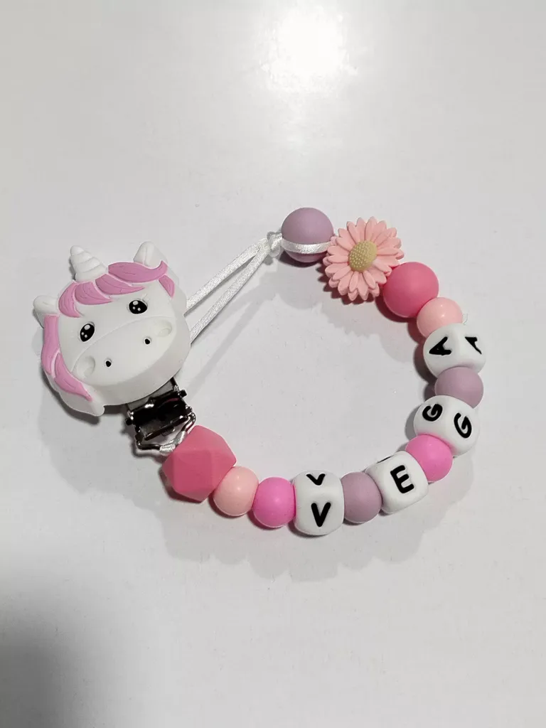Chupetero personalizado hecho a mano