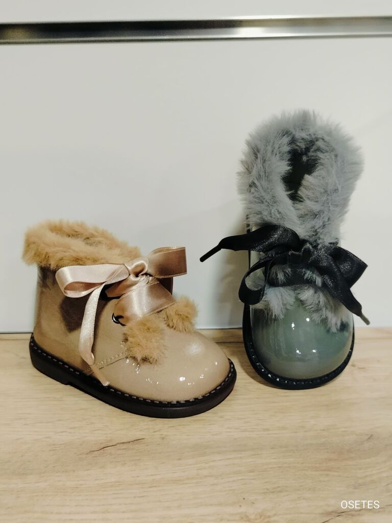 Botita de charol con pelito - Andanines