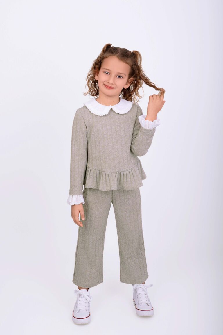 Conjunto beige de dos piezas niña-Nekenia